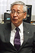 鈴木秀洋氏