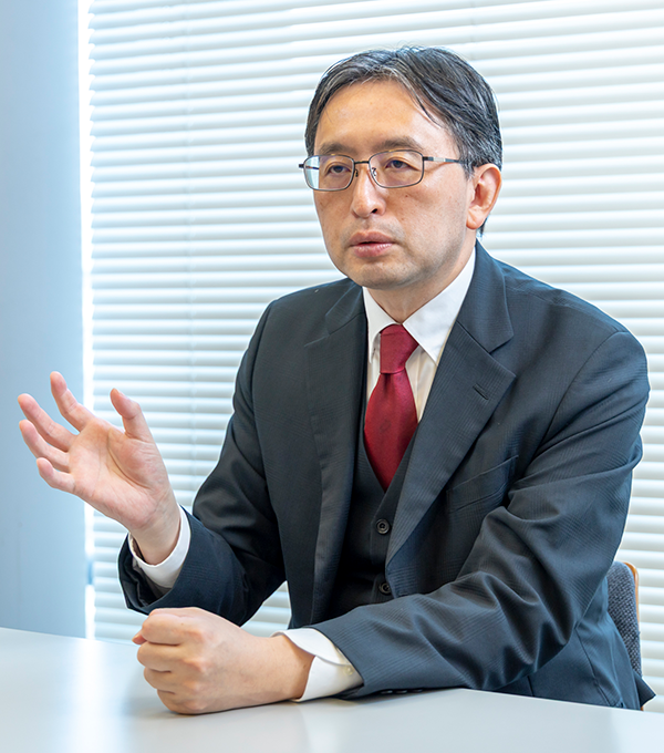 大山典宏専任教授の写真