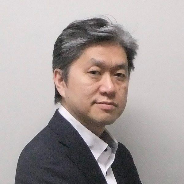 古里陽一 氏