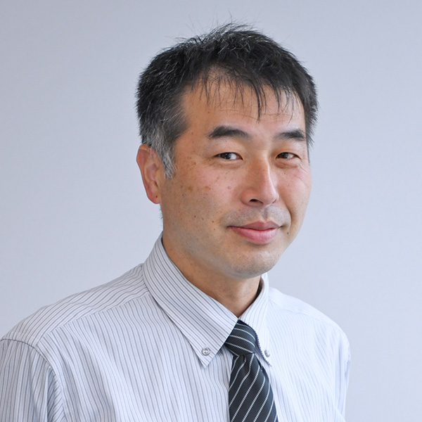上甲宏之 氏