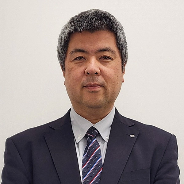 八木征利 氏