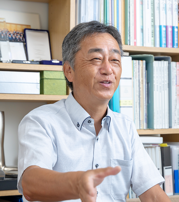 上村靖司さんの写真